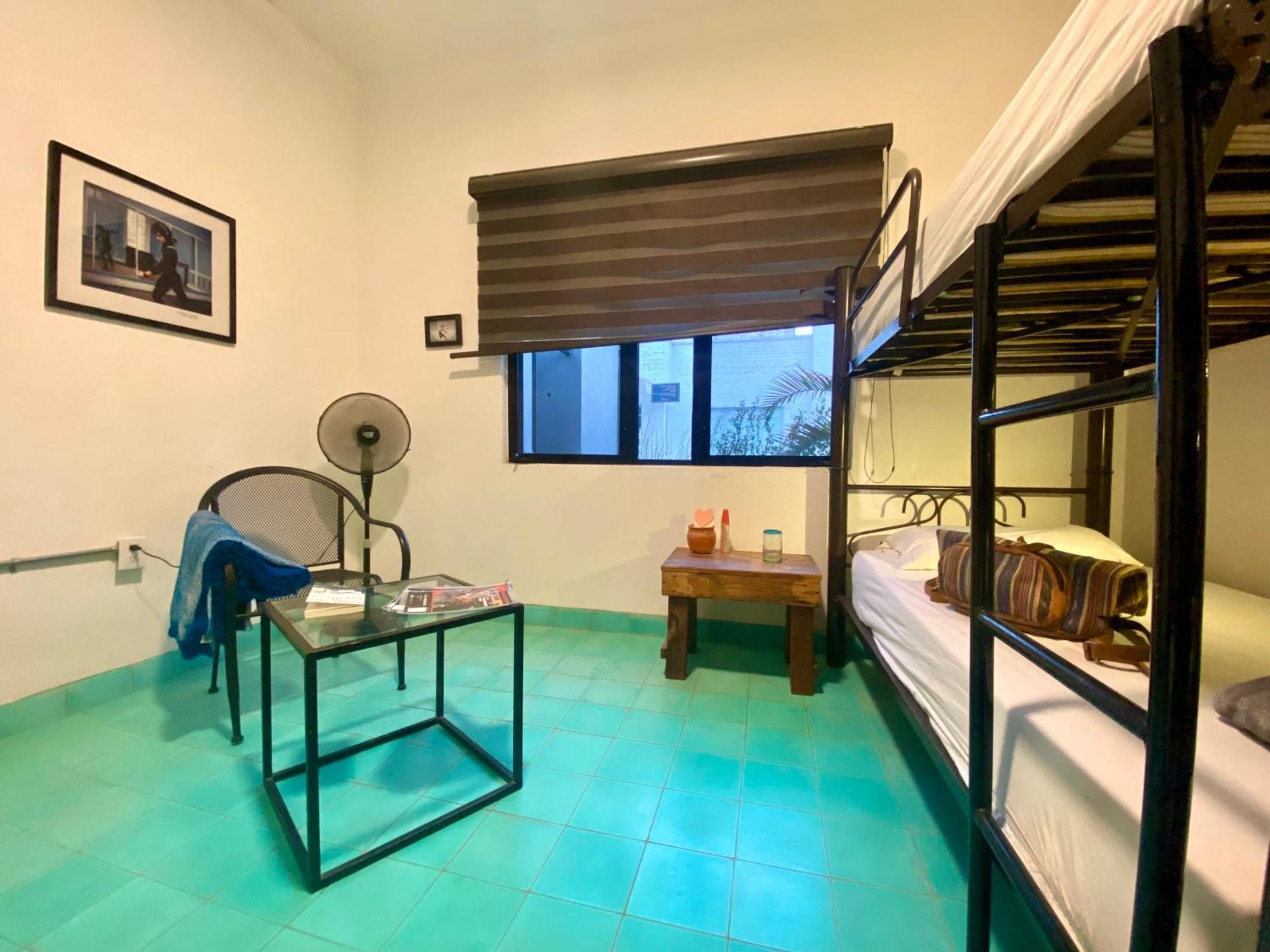 Hostel Hospedarte Chapultepec Гуадалахара Екстериор снимка