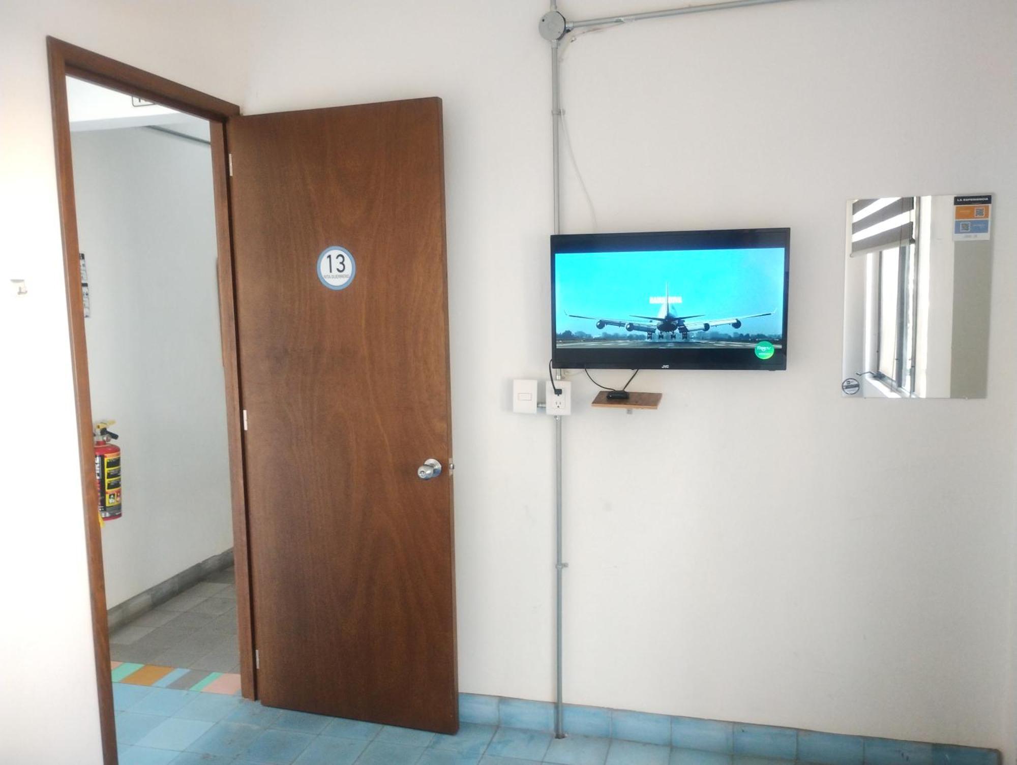 Hostel Hospedarte Chapultepec Гуадалахара Екстериор снимка