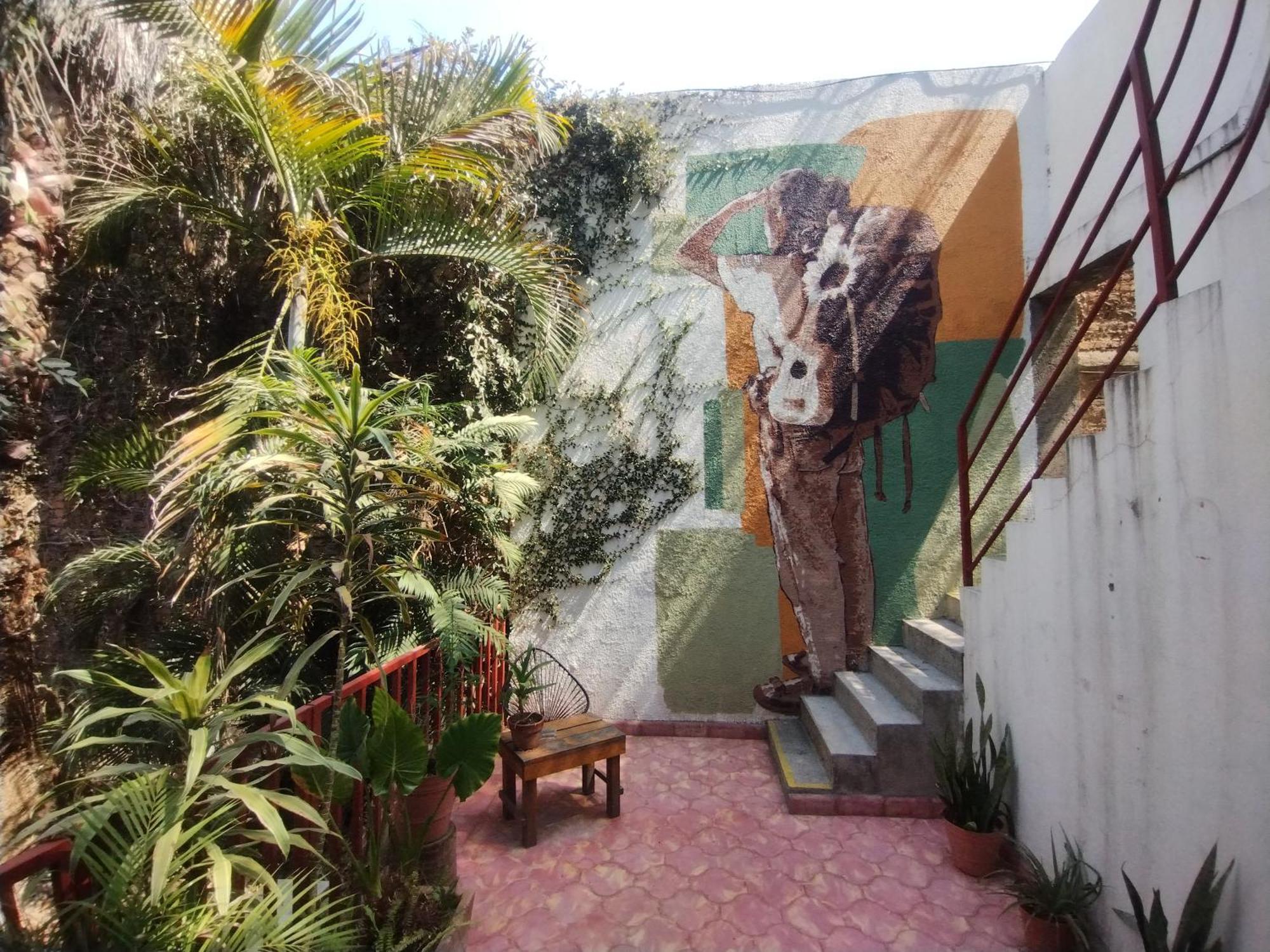 Hostel Hospedarte Chapultepec Гуадалахара Екстериор снимка