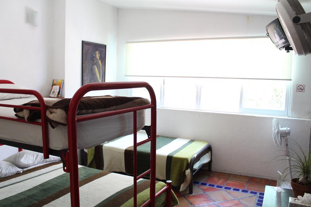 Hostel Hospedarte Chapultepec Гуадалахара Екстериор снимка